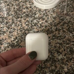 AirPods 2 Second Generation